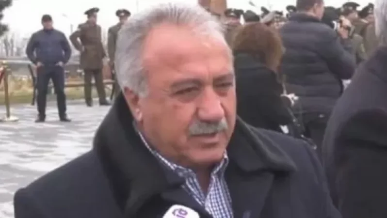 Հիմա հո չեմ մանրամասնի, թե ինչ ա կատարվում բանակում. Սասուն Միքայելյան