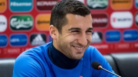 Ինձ համար միշտ էլ մեծ պատիվ է դառնալ իմ երկրի լավագույն ֆուտբոլիստը. Մխիթարյան