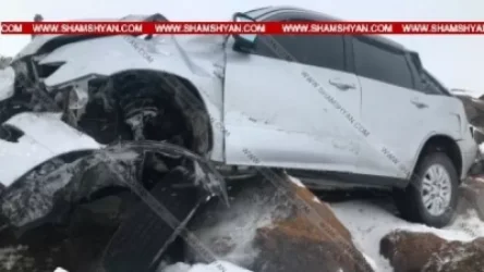 Արագածոտնի մարզում տեղի ունեցած վթարի հետևանքով մեքենան հայտնվել է ձորում. կան տուժածներ