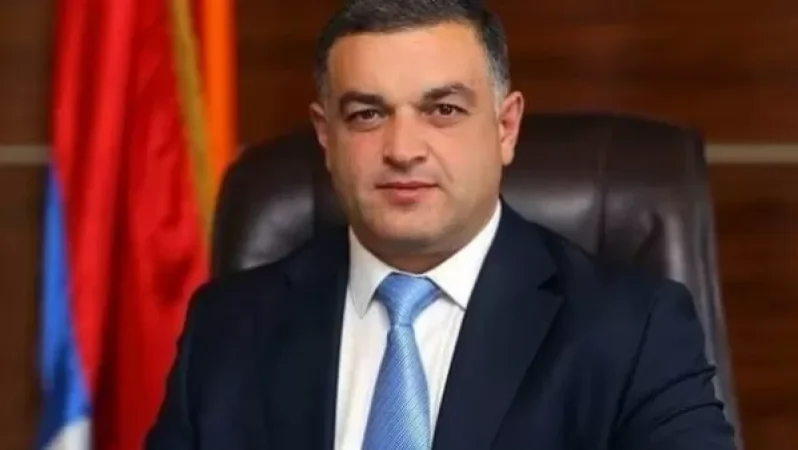 Կոչ եմ անում իմ քաղաքական հայացքների ու համակրանքի շուրջ ենթադրություններ չանել. Ստեփանակերտի քաղաքապետ