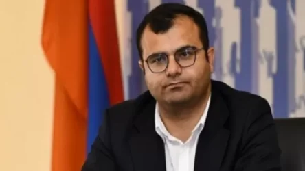 Մաշտոցի պուրակի՝ պողոտային հարող հատվածում վերանորոգվում է սննդի կետը. Հակոբ Կարապետյան