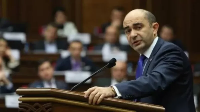 88 պատգամավորով ԱԺ-ում լուծվելիք հարցն ինչո՞ւ եք ուղարկում հանրաքվեի. Մարուքյան