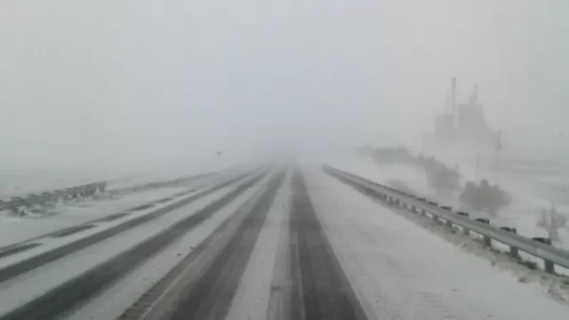 Փակ են Արագածոտնի մարզի Ամբերդ ամրոց, Քարի լիճ տանող ավտոճանապարհները և Լարսը. ԱԻՆ