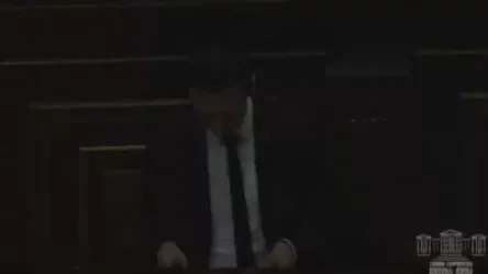 Լույսն անջատվեց, երբ «Լուսավոր Հայաստանի» պատգամավորը խոսում էր լուսավոր մարդկանց մասին