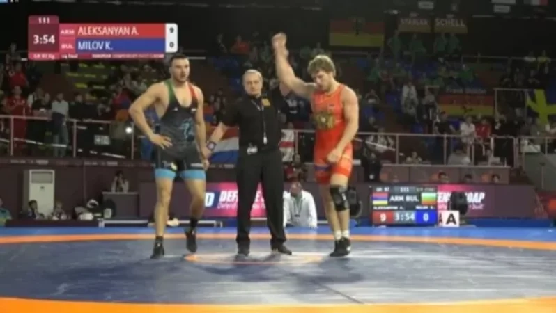 Արթուր Ալեքսանյանը հաղթեց 2 րոպեում