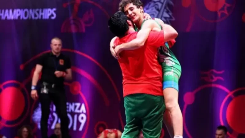 Օլիմպիական խաղերի չեմպիոն Արմեն Նազարյանի որդին` Էդմոն Նազարյանը դարձել Եվրոպայի չեմպիոն