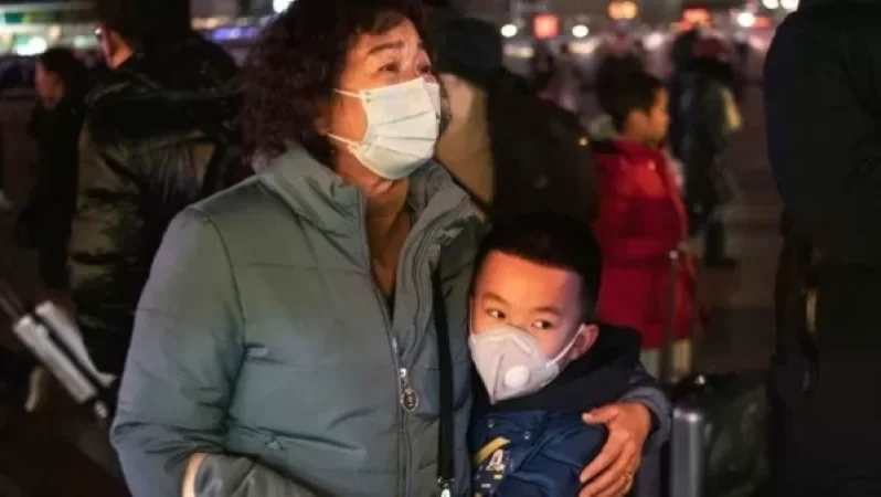 Չինաստանում պատմել են՝ ինչպես են տեղի ունենում կորոնավիրուսի տարածումը