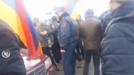 ՏԵՍԱՆՅՈՒԹ․ «Սասնա Ծռեր»-ի աջակիցները փակել են Երևան-Գյումրի մայրուղին