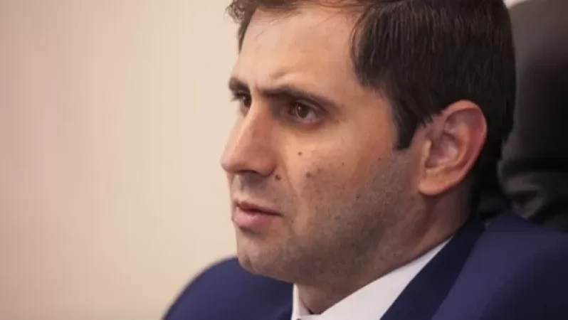 «Հրապարակ». Նախարար Սուրեն Պապիկյանը թաքցրել է իր դատվածության փաստը