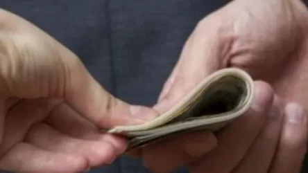 ՏԵՍԱՆՅՈՒԹ․ Բացահայտվել են ԵՊՀ դասախոսի կողմից կաշառք ստանալու մի շարք դեպքեր. ԱԱԾ