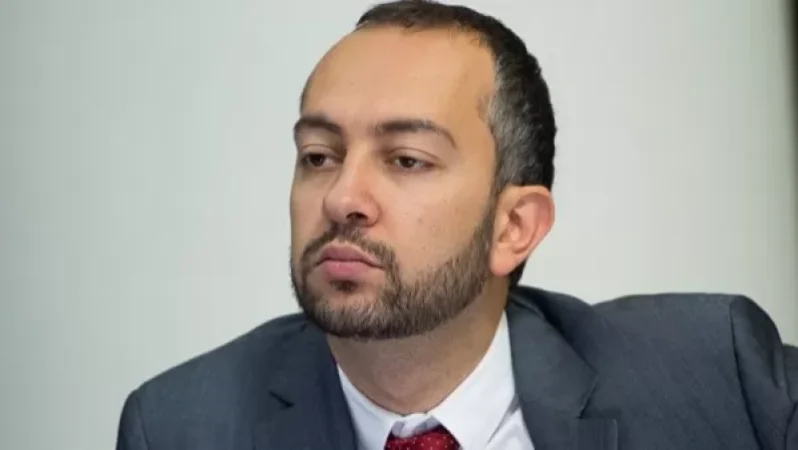 Աղաջանյանը նորից անդրադարձել է  Փաշինյանի և նրա հետ Գերմանիա մեկնած պատվիրակության կեցության ծախսերին