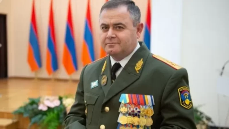 «Ժողովուրդ». Պատգամավորները Արտակ Դավթյանին հասկացրել են, որ կարող է հեռանալ