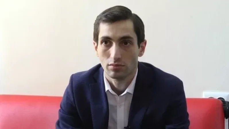 Դավիթ Խաժակյանն ահազանգում է