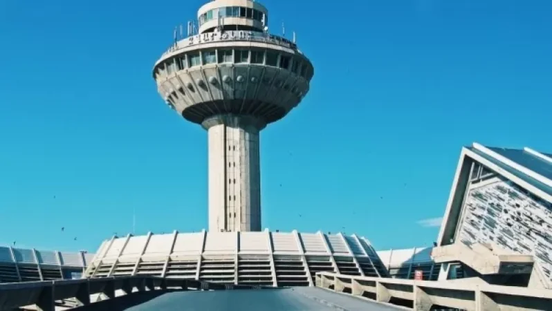 Ահազանգ. քաղաքացին փորձում է պայթուցիկ սարք տեղադրել օդանավակայանում