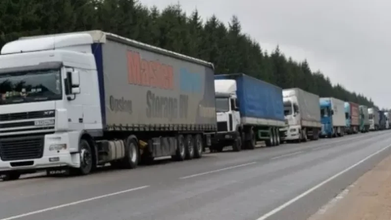 Իրանից եկած բեռնատարները ՀՀ տարածքում կերթևեկեն մասնագետների և ոստիկանների ուղեկցությամբ