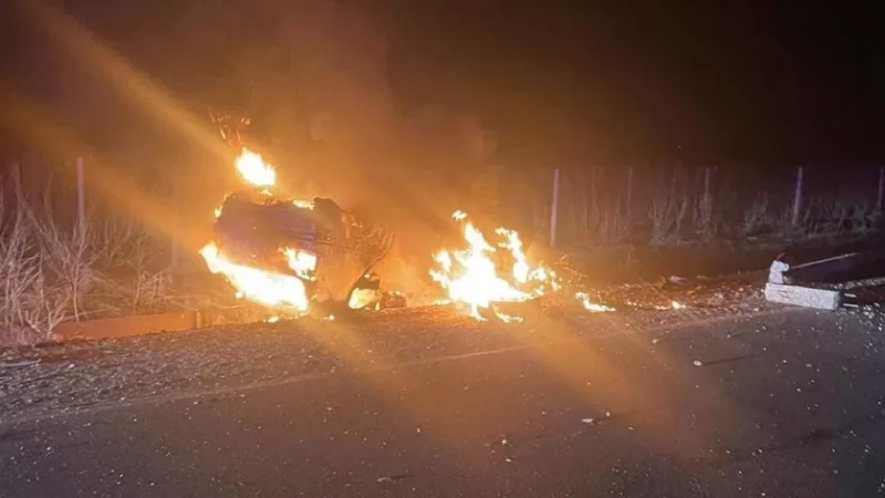 ԼՈՒՍԱՆԿԱՐՆԵՐ. Եղեգնավանում մեքենան շրջվել է և բռնկվել. ավտոմեքենայում հայտնաբերվել է դի