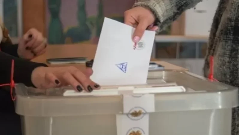 «Ժամանակ». Համայնքապետերն ընդդեմ հանրաքվեի