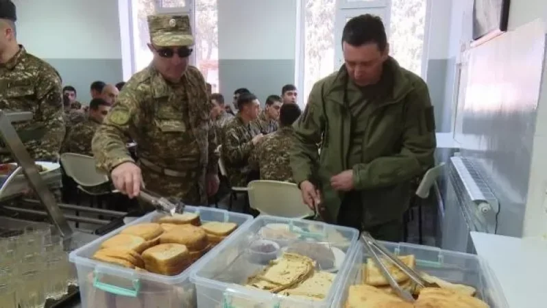 Ջալալ Հարությունյանը ծանոթացել է  Արցախի զորամասերից մեկի ճաշացանկին