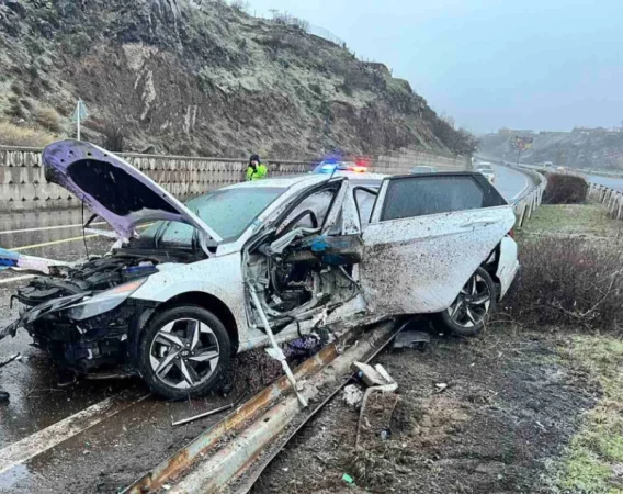 ԼՈՒՍԱՆԿԱՐՆԵՐ․ Խոշոր վթար՝ Կոտայքում․ տուժածների վիճակը ծայրահեղ ծանր է