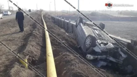 Արմավիրում Nissan-ը բախվել է գազատար խողովակին և հայտնվել ձորակում. կա վիրավոր