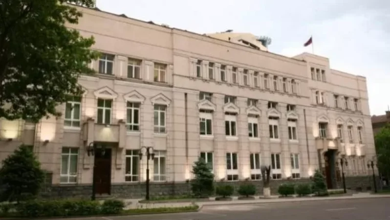 ԿԲ-ն հորդորում է օգտվել անկանխիկ վճարամիջոցներից և առցանց բանկային ծառայություններից