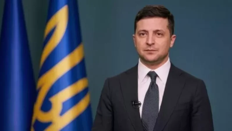 Ուկրաինան ամբողջովին դադարեցնում է օդային հաղորդակցությունը