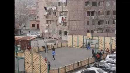 Առողջապահության նախարարությունից՝ բակում խաղացող երեխաների լուսանկարի մասին