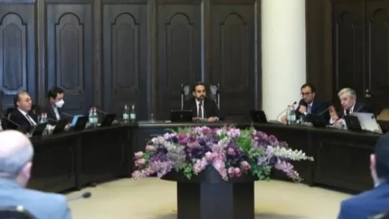 Կառավարությունը խմբագրել է արտակարգ դրության ժամանակ տեղեկատվության տարածման սահմանափակումները