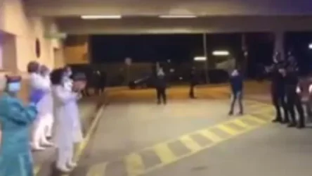 ՏԵՍԱՆՅՈՒԹ․ Ոստիկանները ծափահարում են բժիշկներին, իսկ բժիշկները՝ ոստիկանությանը․ Մարուքյանը տեսանյութ է հրապարակել