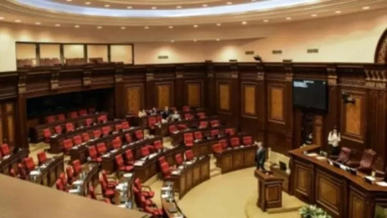 ԱԺ-ն արտահերթ նիստ է հրավիրել. մանրամասներ