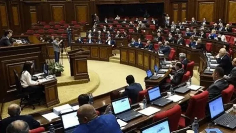 ԱԺ-ն ընդունեց գաղտնիության իրավունքներին միջամտելու նախագիծը