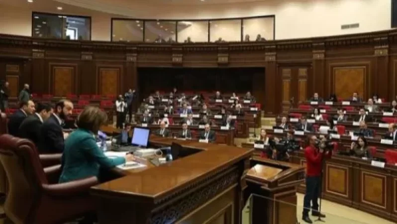 Իմքայլական երկու պատգամավորի մոտ թեստը դրական է եղել․ ԱԺ-ում խուճապ է առաջացել․ «Հրապարակ»