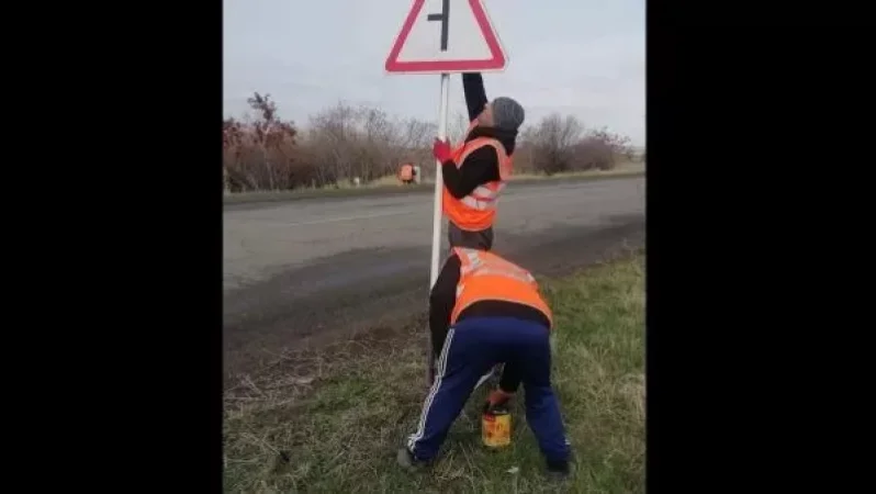 Ճանապարհներին կատարվում են ամառային սպասարկման ընթացիկ աշխատանքներ