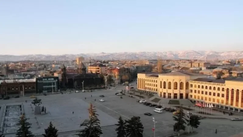 Արտակարգ դրության պայմաններում աշխատելու համար պարգևավճար կստանան Գյումրու կոմունալ ծառայության աշխատակիցները. Sputnik