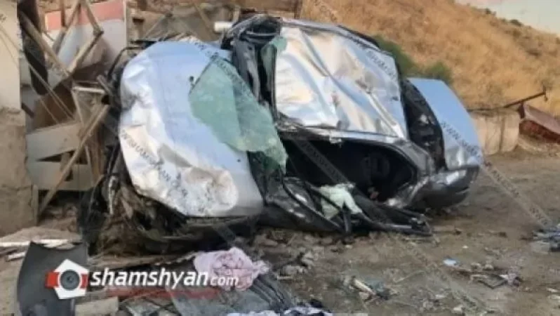 Ողբերգական ավտովթար Արարատի մարզում. վարորդի դին դուրս են բերել փրկարարները