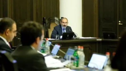 ՈՒՂԻՂ. Մեկնարկել  է կառավարության նիստը