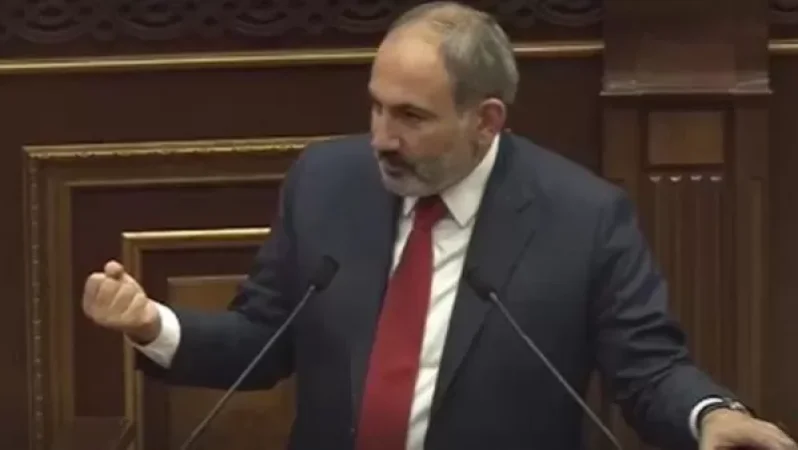 Եթե Անդրանիկ Քոչարյանը «չզինաթափեր» Սասուն Միքայելյանին... Նիկոլ Փաշինյանը՝ ԱԺ-ում