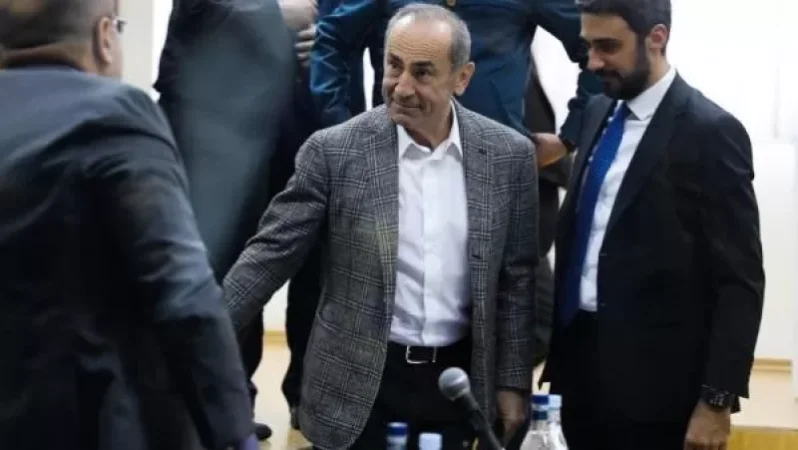 10 տարի նախագահ էիք, ՔԿՀ-ները նորոգեիք, չգիտեի՞ք՝ վերջում դա ձեր հանգրվանն էր լինելու. Սարգիս Քլոյանը՝ Քոչարյանին