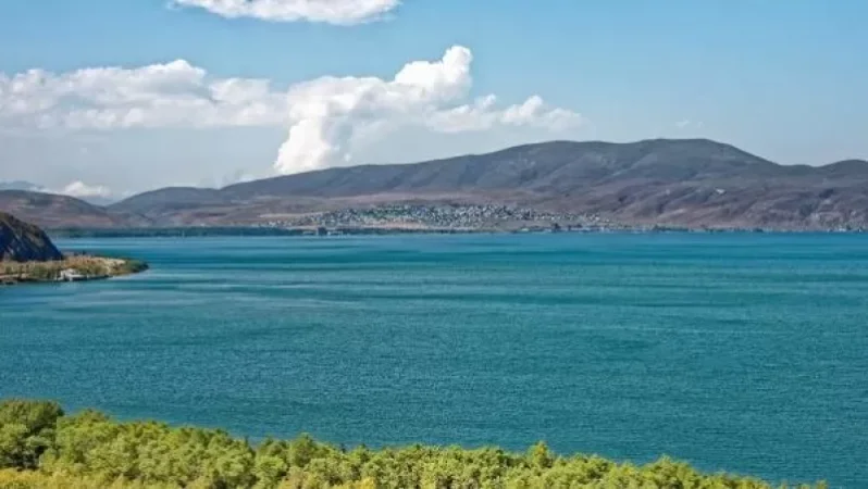 16 օր է փնտրում են 32-ամյա տղամարդուն ու դեռ չեն գտել. մեքենան գտնվել է Սևանի թերակղզու մոտ