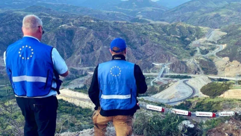 Ոսկեպարցիները ԵՄ դիտորդներին վռնդել են, թեժ վեճ է ծավալվել․ «Հրապարակ»