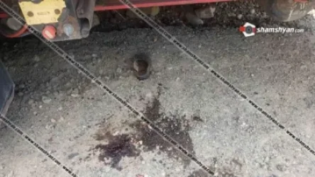 Ողբերգական դեպք. վարորդն ավտոմեքենան բարձրանալիս սայթաքել ու վայր է ընկել անվադողի տակ