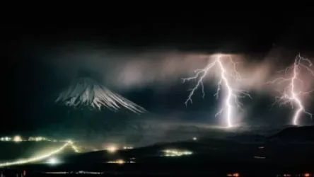 Հզոր ամպրոպը մեր բիբլիական Արարատ լեռան լանջերին. Գագիկ Սուրենյանը լուսանկարներ է հրապարակել