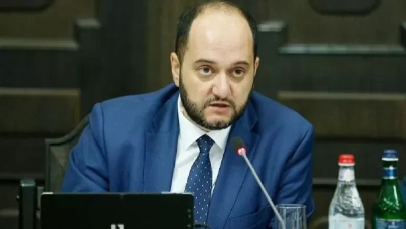 Կամ ԿԳՄՍ փոխնախարարը պետք է քրեական պատասխանատվության ենթարկվի, կամ Սմբատ Գոգյանը. Արայիկ Հարությունյան