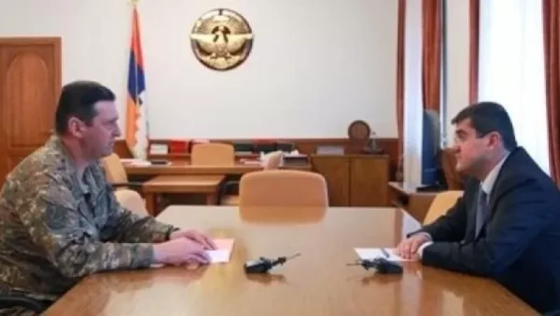 Արայիկ Հարությունյանն ու Ջալալ Հարությունյանը քննարկել են երկրի պաշտպանունակության հետևողական բարձրացման հարցեր