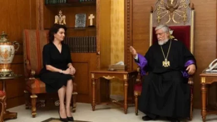 Աննա Հակոբյանը Արամ Ա-ի հետ քննարկել է «Թռչնոց բույն» որբանոցի գործունեությանն առնչվող հարցեր