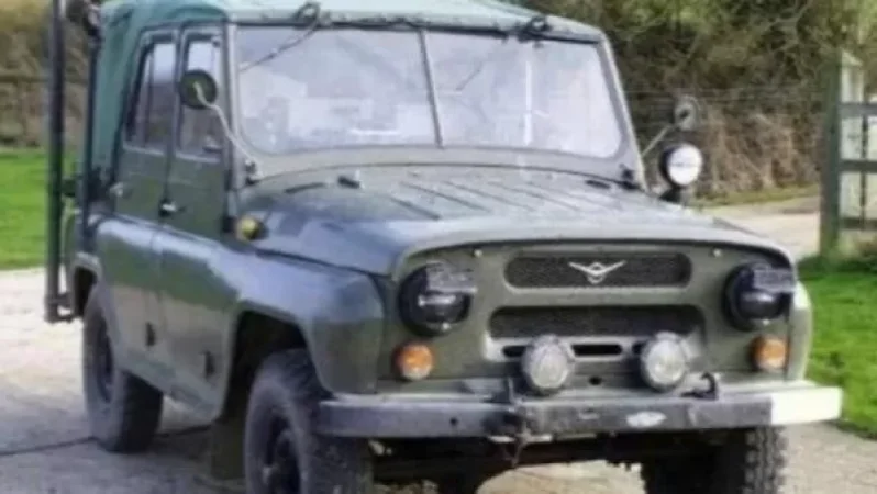 Azerbaijan Intensifies Activity in Nakhchivan Region: Commander's 'Nissan' and Deputy Commander's 'UAZ' Vehicles Burned