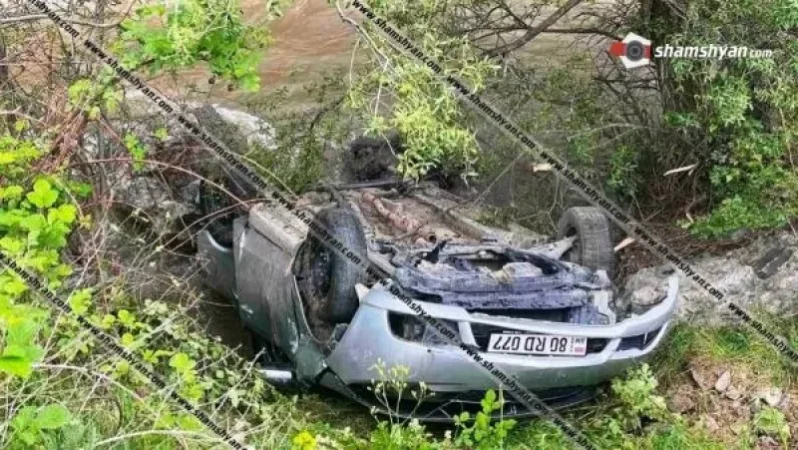 Սյունիքում Kia Sorento-ն մի քանի պտույտ գլորվելով՝ գլխիվայր հայտնվել է Ողջի գետի ափին. կան վիրավորներ. shamshyan com