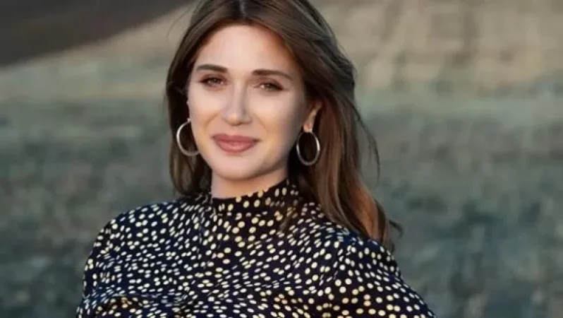 Ազատեք վերջապես ձեզ և մեզ աղքատ երկրի ճղճիմ հոգեբանությունից. Արփի Պապոյան