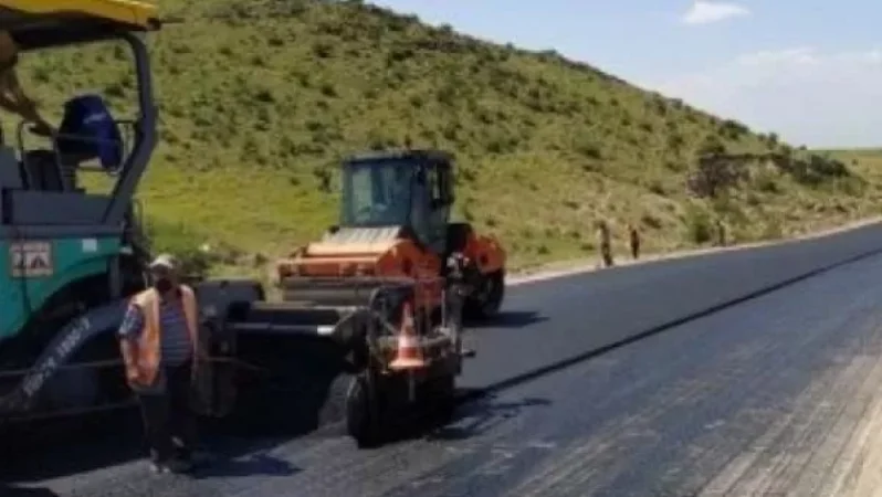 Հանրապետության տարբեր մարզերում ընթանում են ինտենսիվ ճանապարհաշինական աշխատանքներ