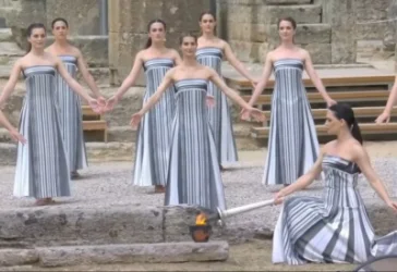 ՏԵՍԱՆՅՈՒԹ․ Հունաստանում վառվել է 2024 թվականի ամառային խաղերի օլիմպիական կրակը